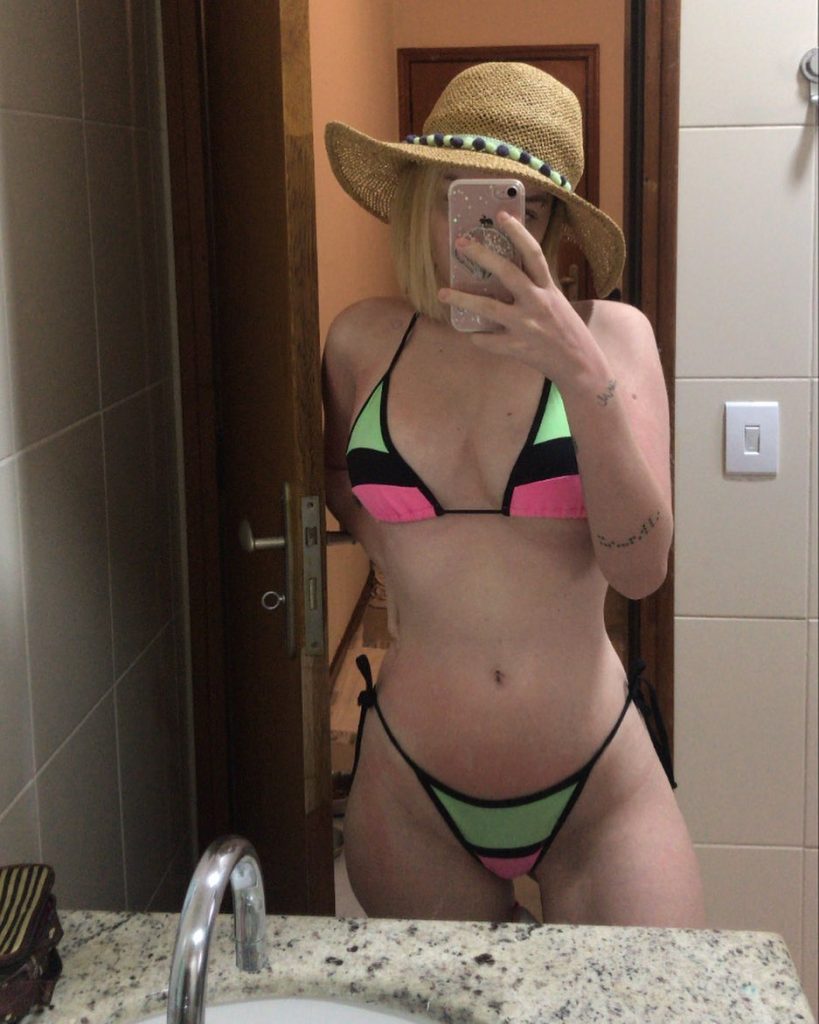 vazou bruna sobieszczk Onlyfans bruna sobieszczk vazou video Onlyfans 1 819x1024